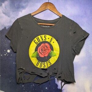 Guns N Roses Distressed Cropped Band Tee Grunge Punk Rock T-Shirt Size M
